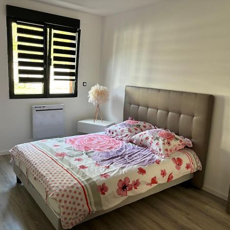 Apartmán Lg1 Saint-Dizier Exteriér fotografie