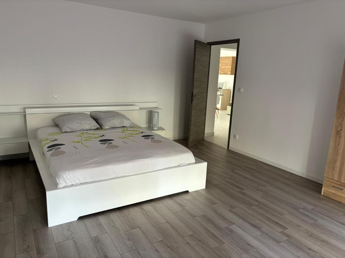 Apartmán Lg1 Saint-Dizier Exteriér fotografie